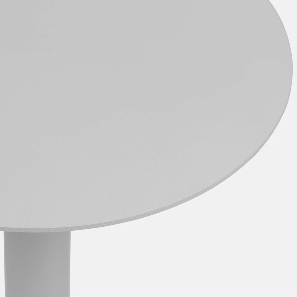 Table d'appoint pour canapé modulable gris Palo - Hem - The Cool Republic