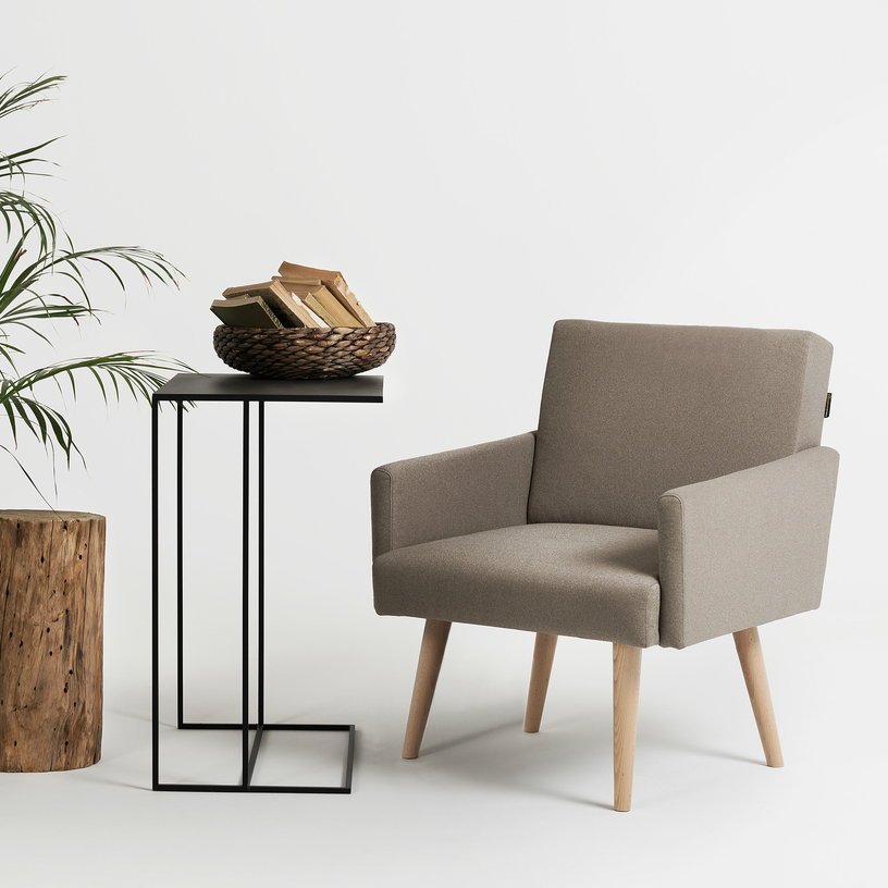 Table d'appoint rectangulaire en métal noir Sider - Custom Form - The Cool Republic