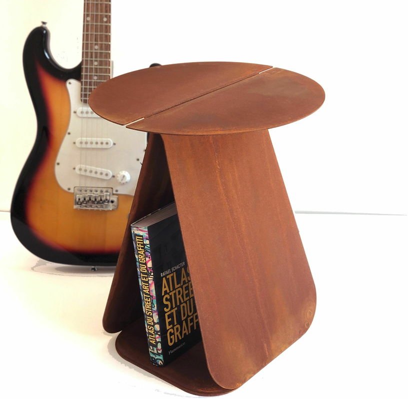 Table d'appoint ronde en acier corten Youmy - Mlle Jo - The Cool Republic
