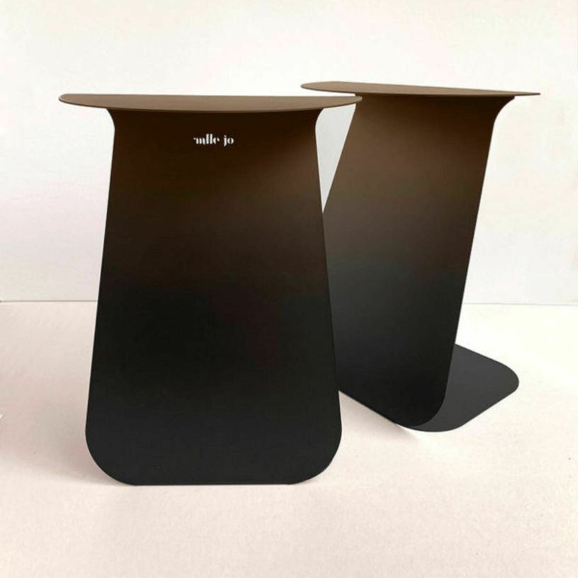 Table d'appoint ronde en acier dégradé Youmy - Mlle Jo - The Cool Republic