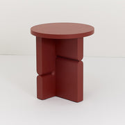 Table d'appoint ronde en bois de frêne peint rouge 38 x 42,5 cm Noon - Nobodinoz - The Cool Republic