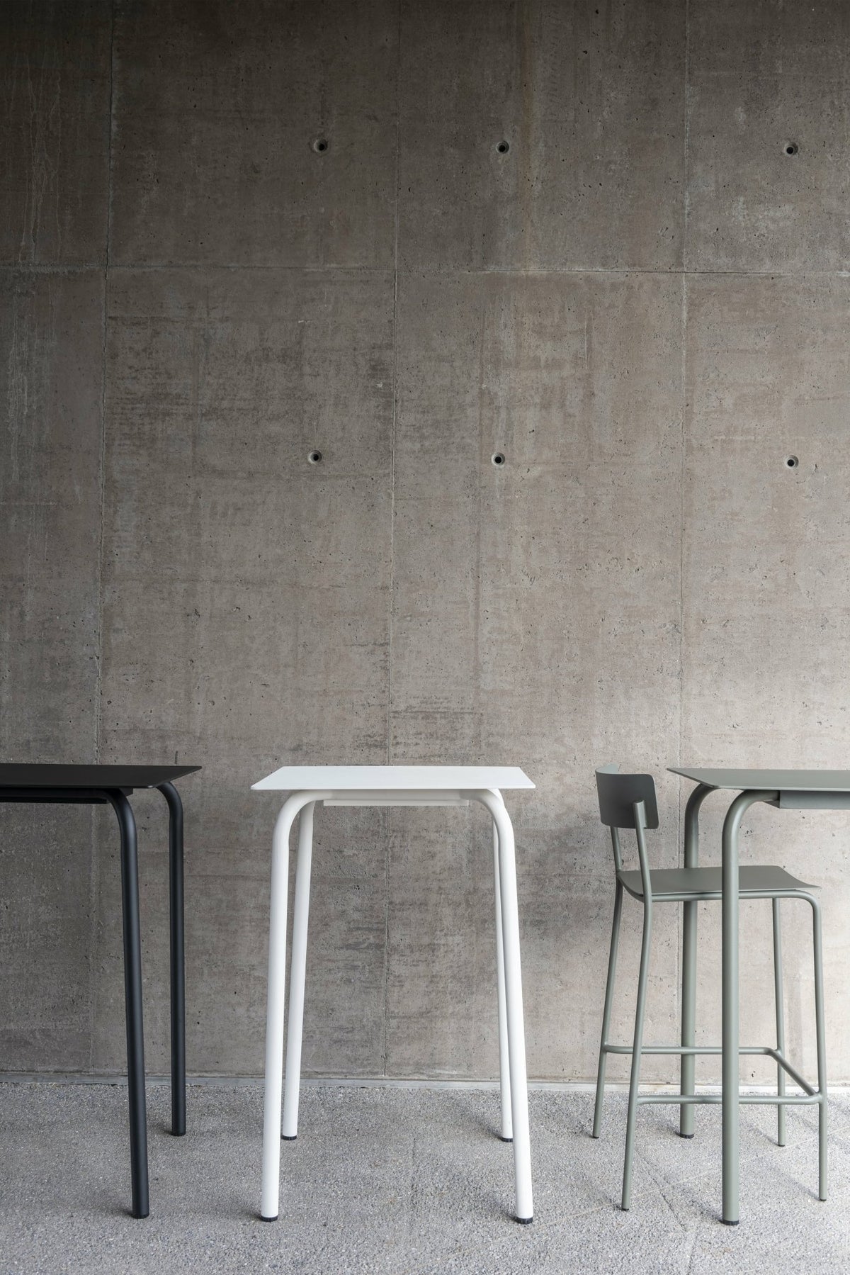 Eucalyptus green bar table August - Serax - The Cool Republic