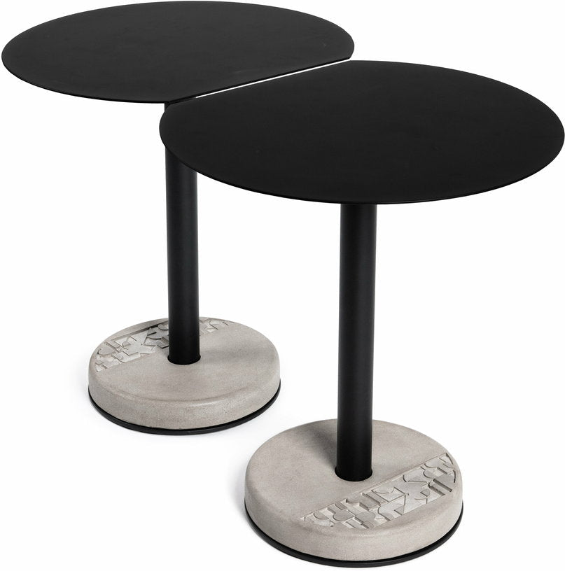 Table de bistro tronquée noire Donut - Lyon Béton - The Cool Republic