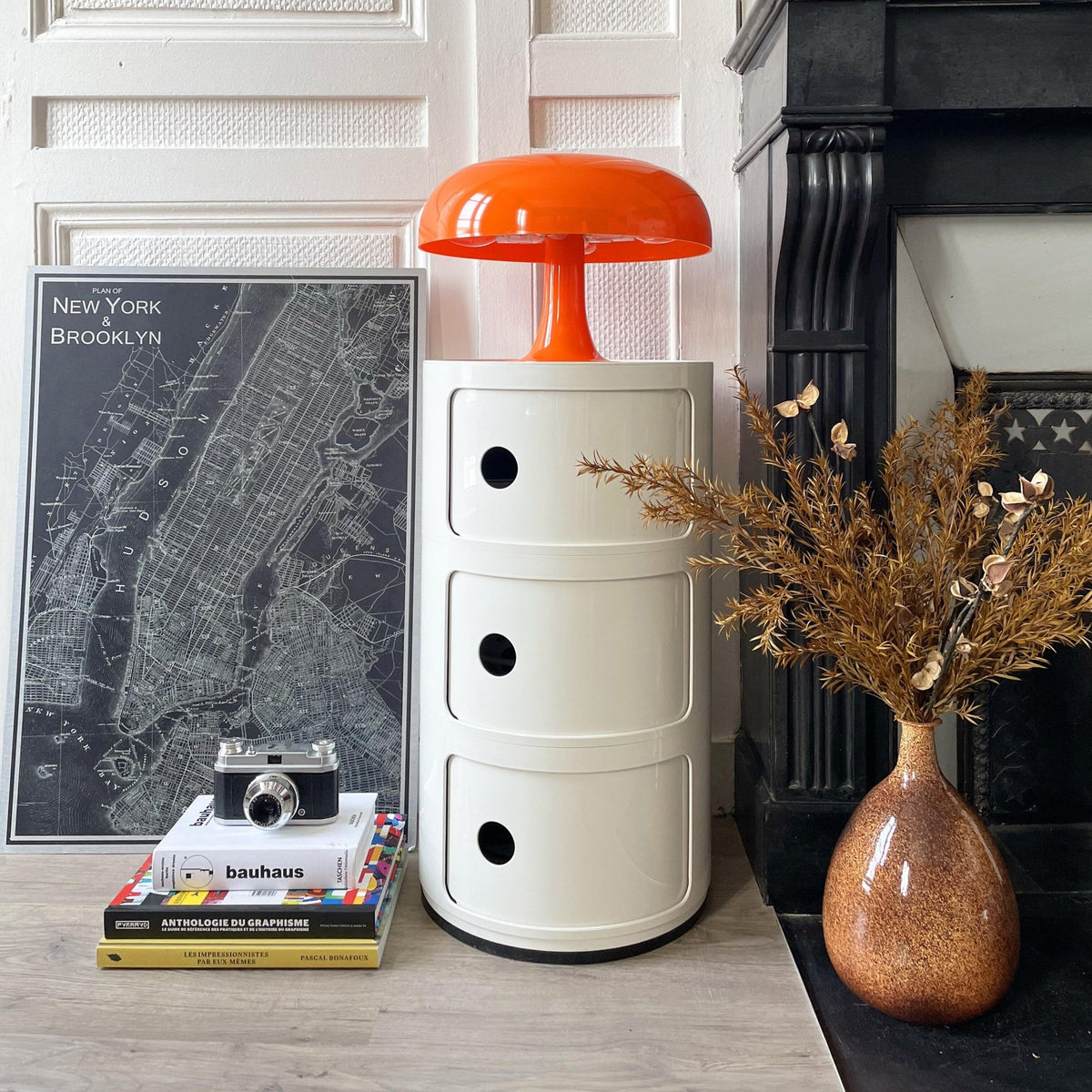 Table de chevet blanche 3 tiroirs Componibili - Kartell - The Cool Republic