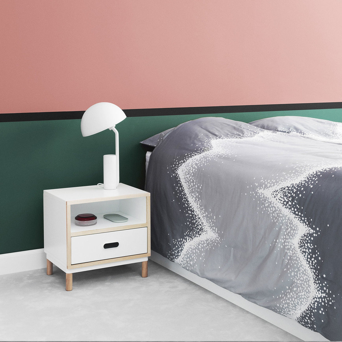 Table de chevet blanche Bedside blanc - Normann Copenhagen - The Cool Republic