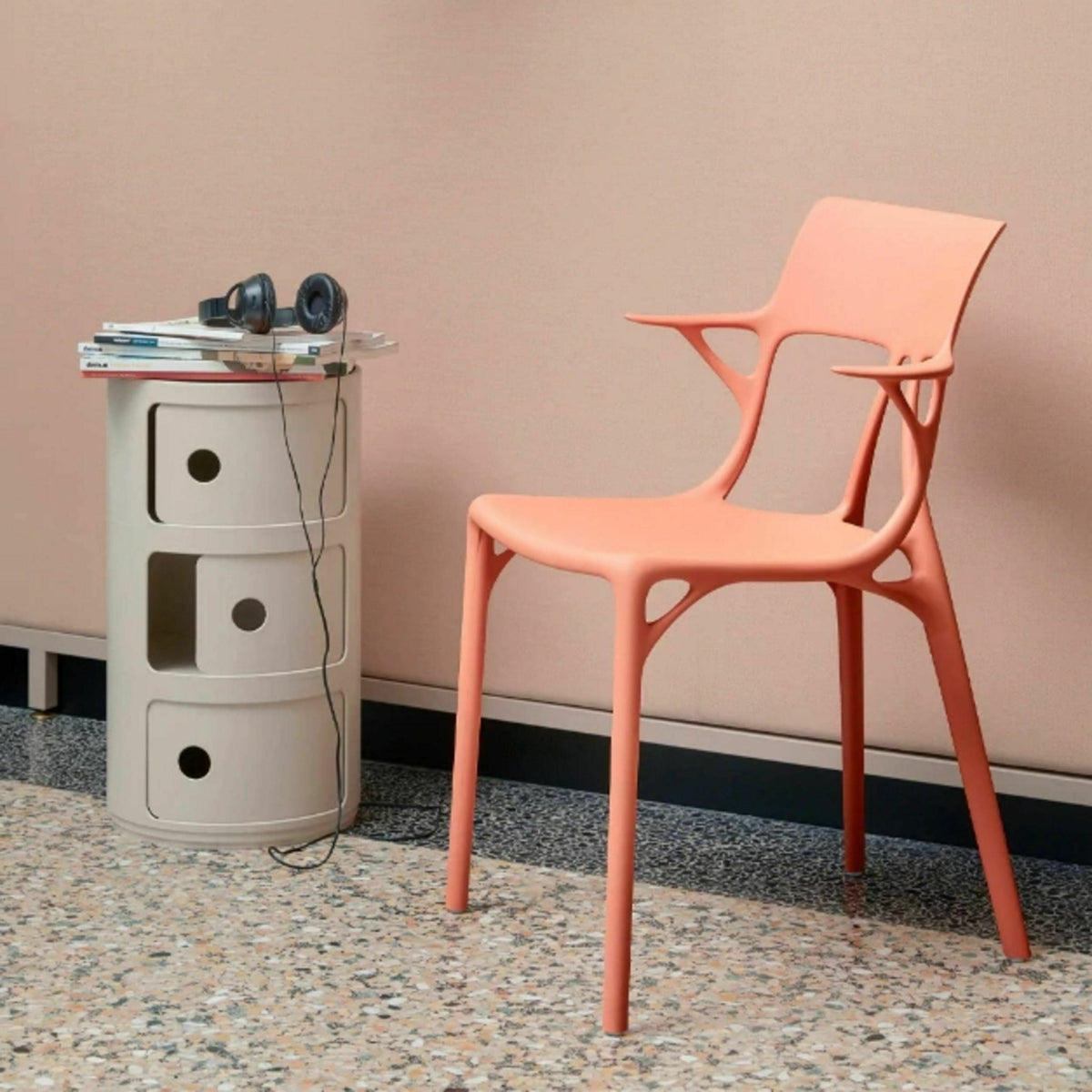 Table de chevet Componibili Bio design crème 3 tiroirs - Kartell - The Cool Republic
