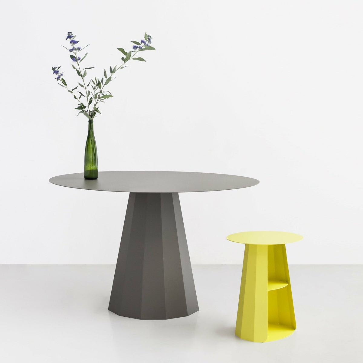 Table de chevet en acier bronze 39 cm Ankara - Matière Grise - The Cool Republic