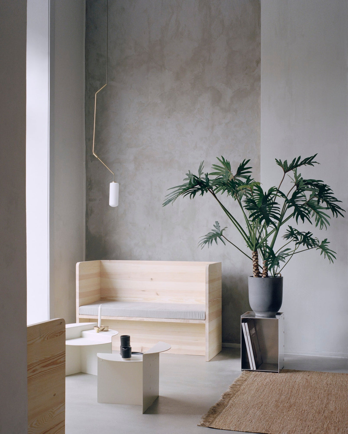 Table de chevet en aluminium 32,8 x 33,8 x 48,1 cm Rivet - Frama - The Cool Republic