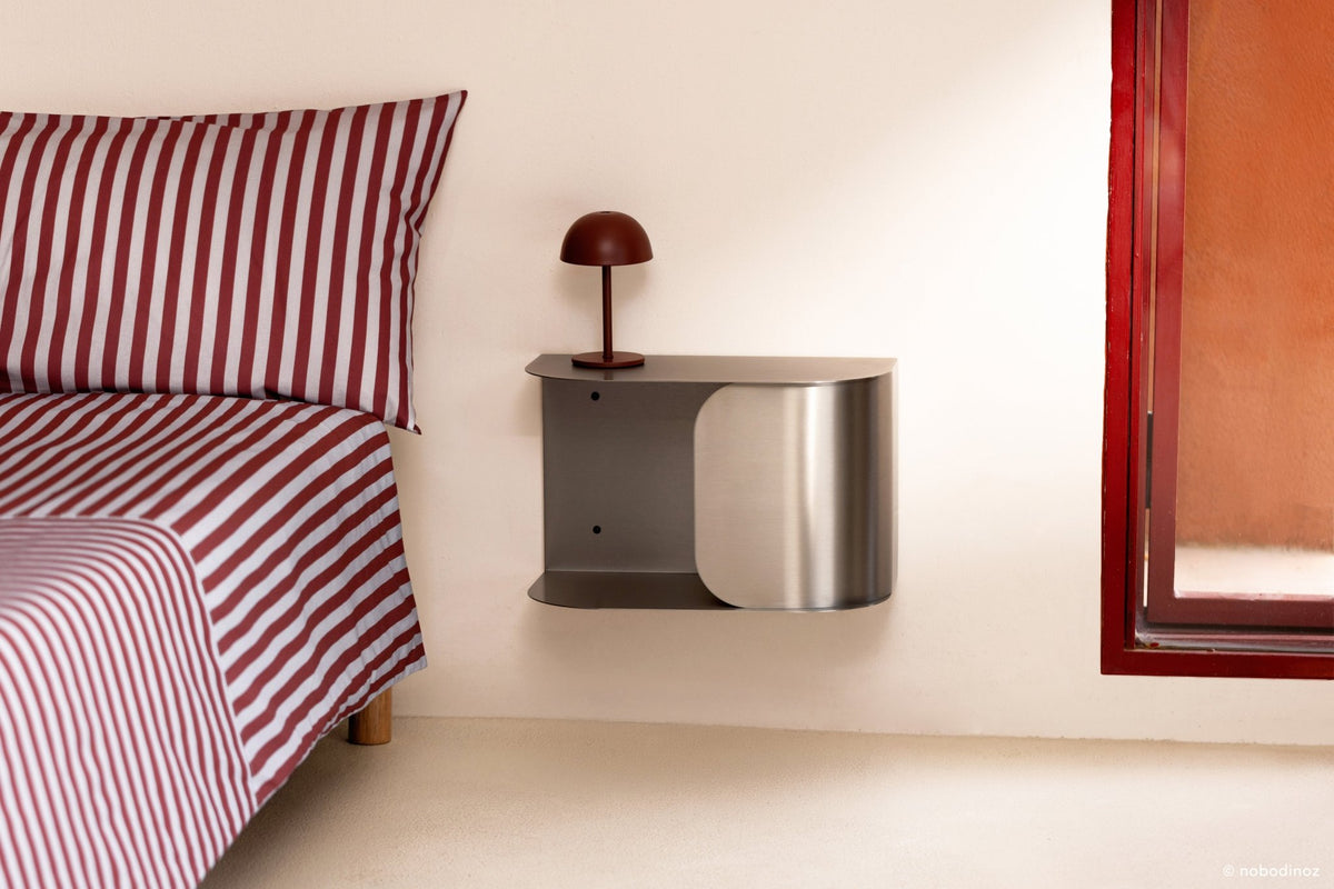 Table de chevet murale en acier brossé 40 x 20,5 x 25 cm - Nobodinoz - The Cool Republic