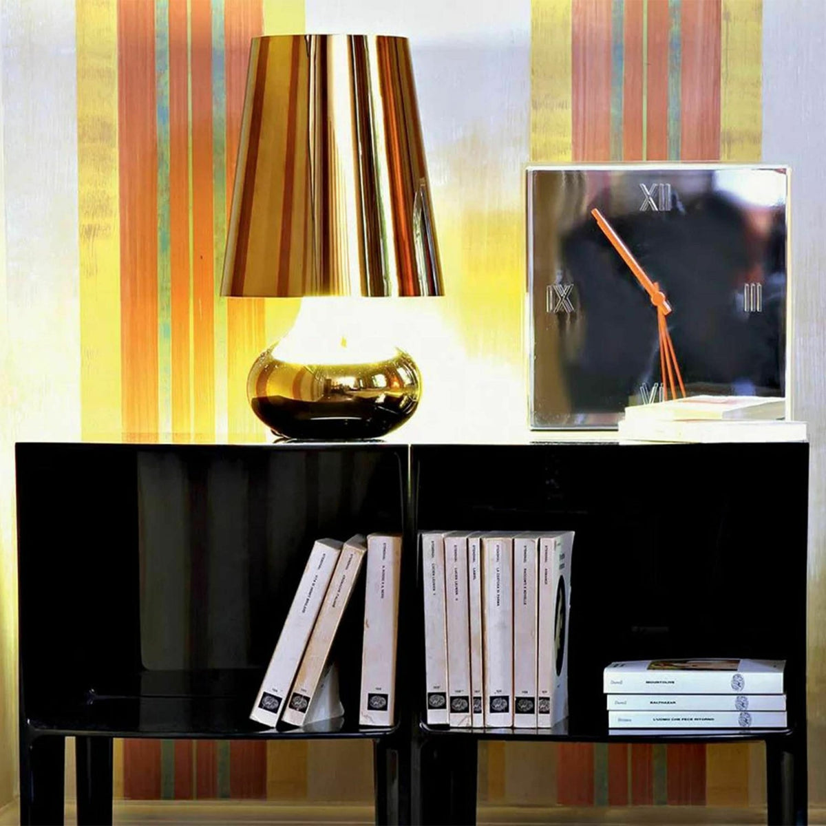 Table de chevet noir Ghost buster piccolo - Kartell - The Cool Republic