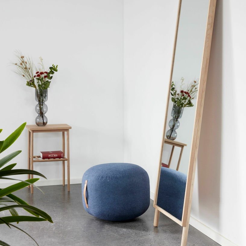 Table de console en chêne naturel avec étagère à barreaux - Hübsch - The Cool Republic