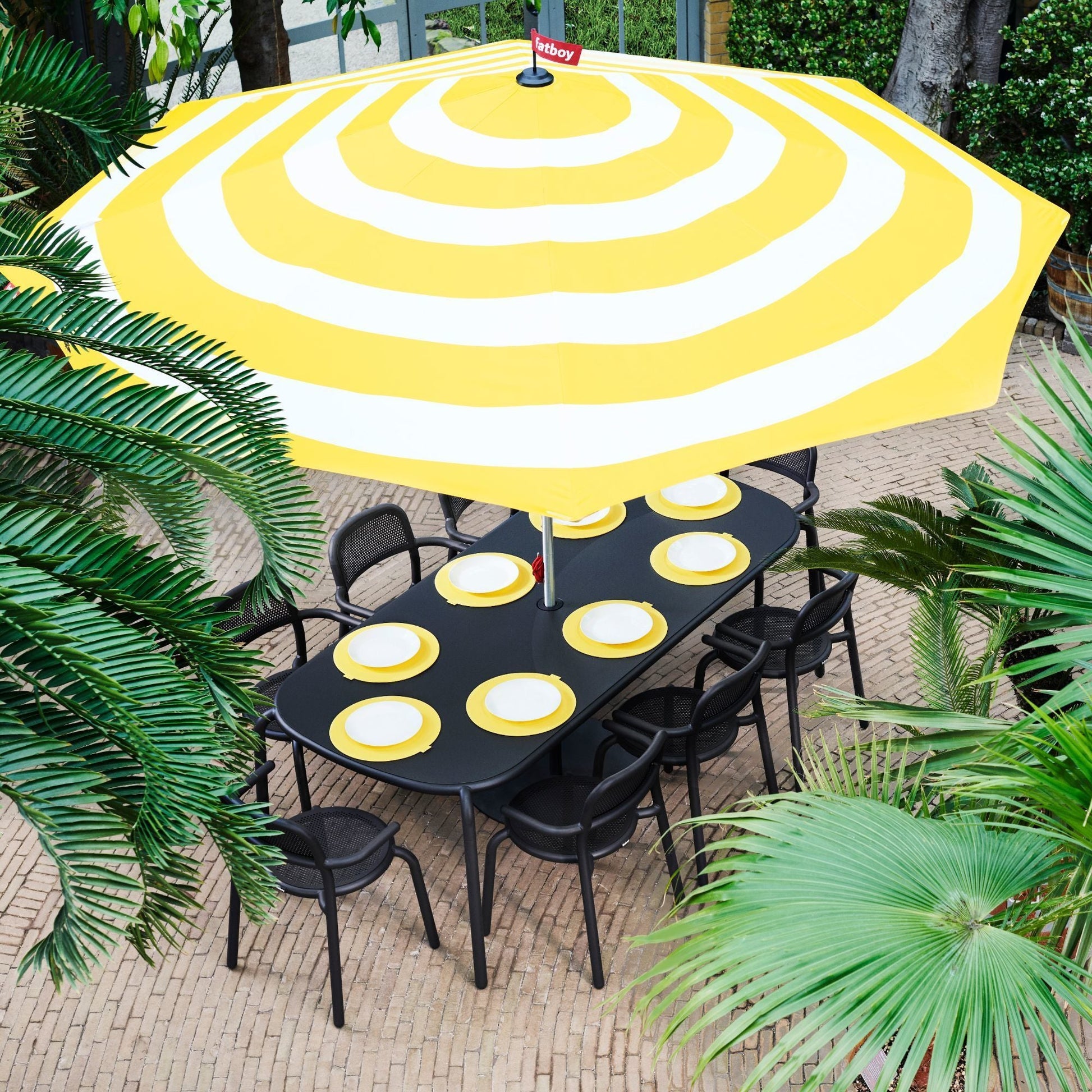 Table de jardin rectangulaire anthracite Toni Tablo - Fatboy - The Cool Republic