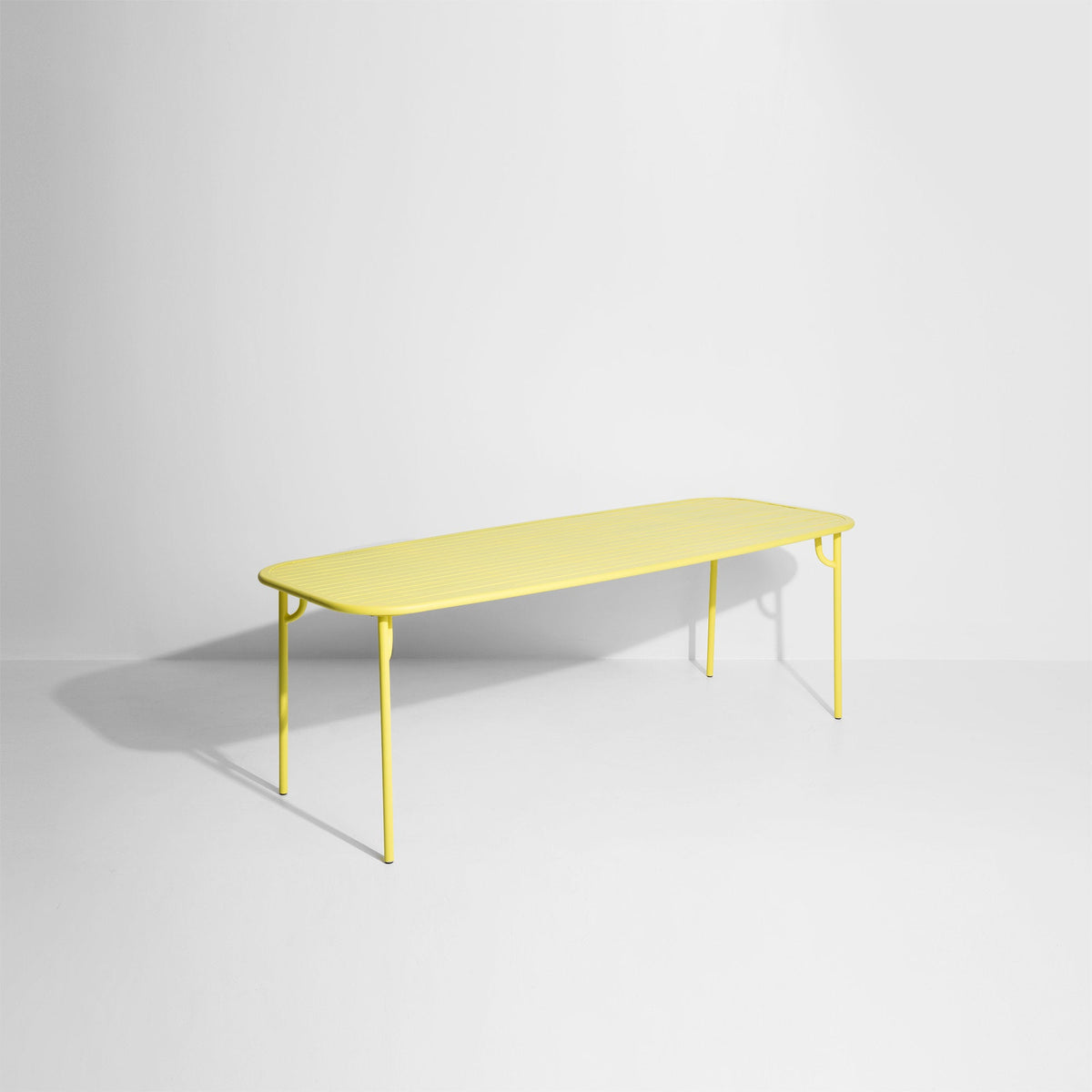 Table de jardin rectangulaire jaune 220 cm Week-End - Petite Friture - The Cool Republic