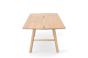 Table en chêne et pieds chêne SAVIA - Woodendot - The Cool Republic