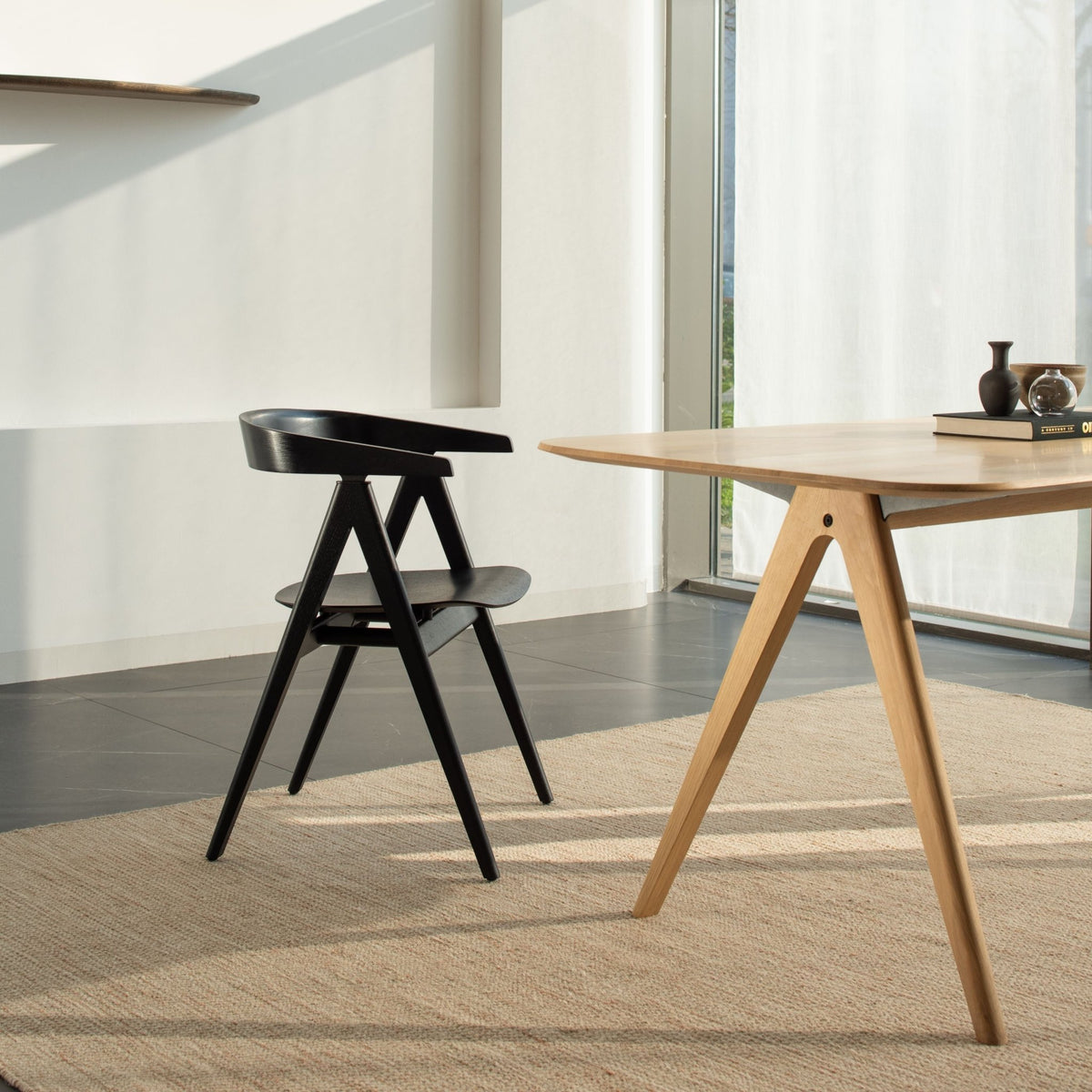 Table en chêne huilé 90 x 140 cm Ava - Gazzda - The Cool Republic