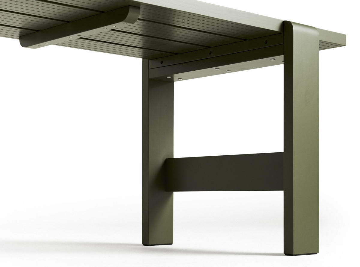 Table en pin laqué olive 180 x 66 x 74 cm Weekday - Hay - The Cool Republic