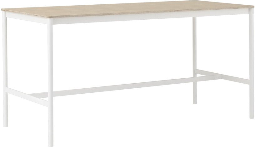 Table haute en chêne contreplaqué et piétement blanc 85 x 190 x 95 cm Base - Muuto - The Cool Republic