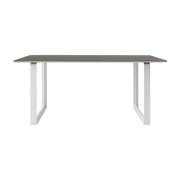 Table noire piétement blanc 170 cm 70-70 - Muuto - The Cool Republic