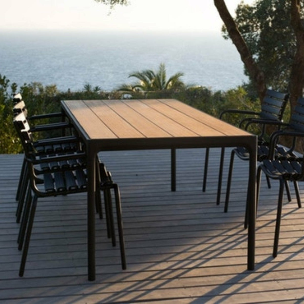 Table rectangulaire 210x90 cm en bambou et cadre gris FOUR - Houe - The Cool Republic