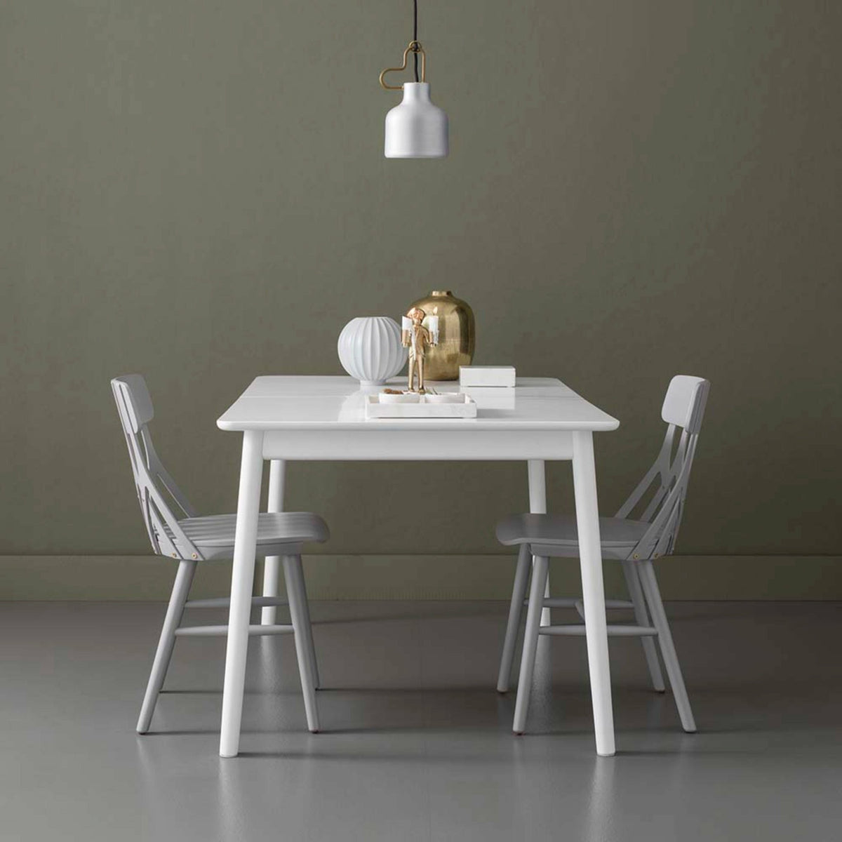 Table rectangulaire en bouleau blanc 127 x 75 cm ZigZag - Hans K - The Cool Republic