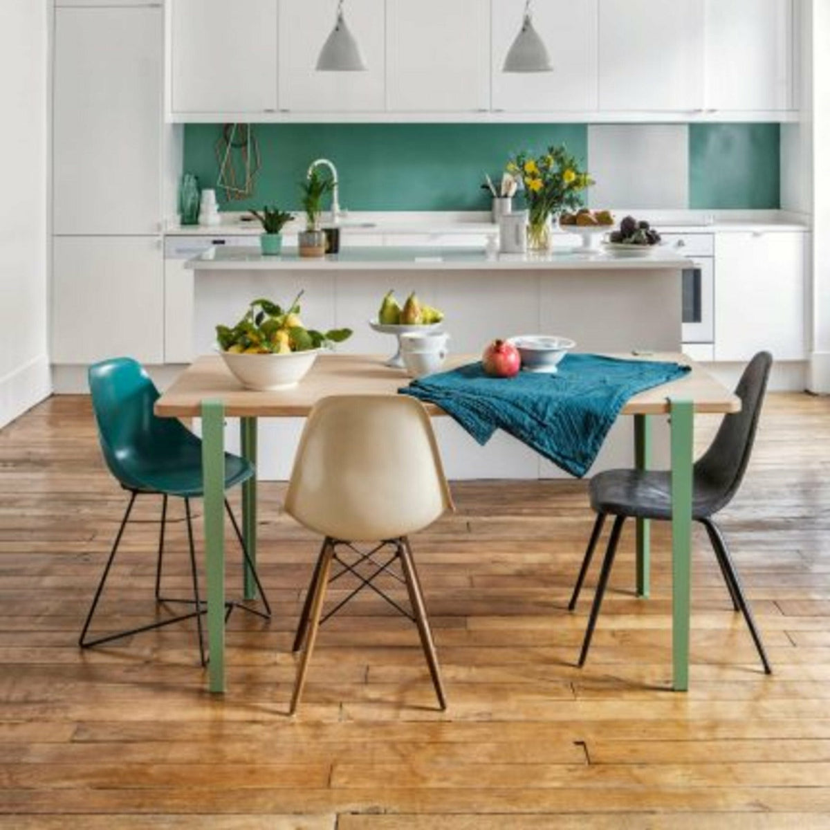 Table rectangulaire L Baltazar pieds gris eucalyptus 75 cm - TIPTOE - The Cool Republic