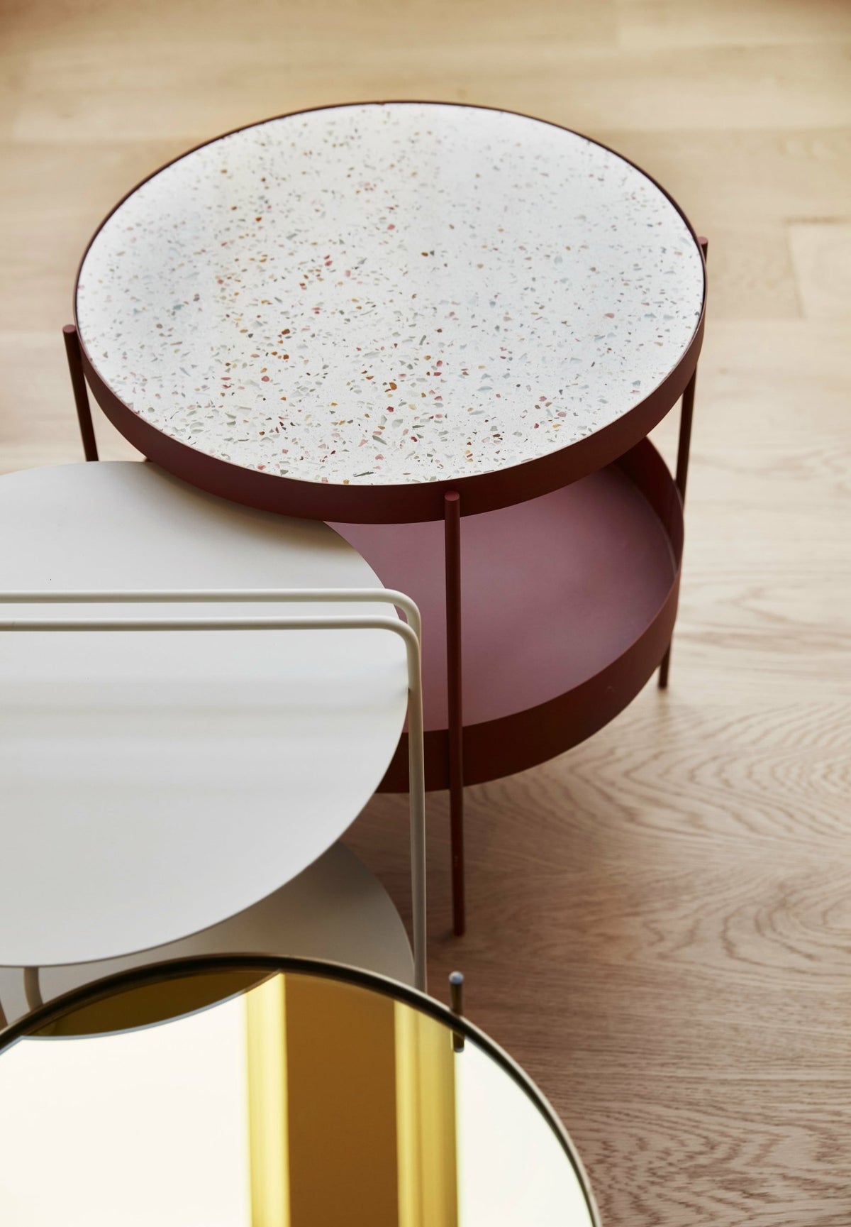 Table ronde en métal gris clair - Hübsch - The Cool Republic