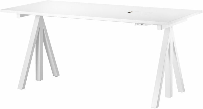 Tablette de bureau en blanc stratifié 160 x 78 cm Works - String furniture - The Cool Republic
