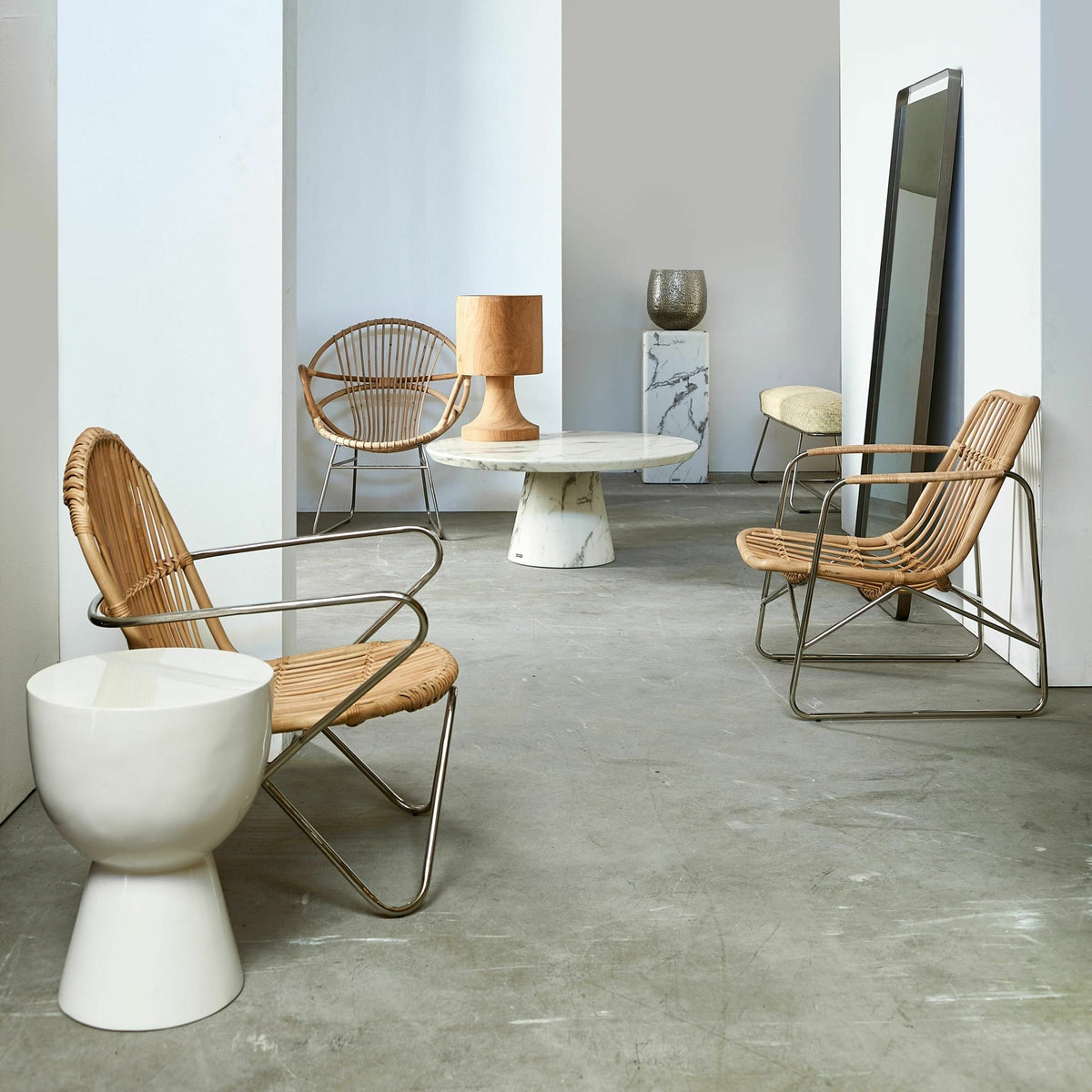 Tabouret blanc laqué Tip Tap - Pols Potten - The Cool Republic