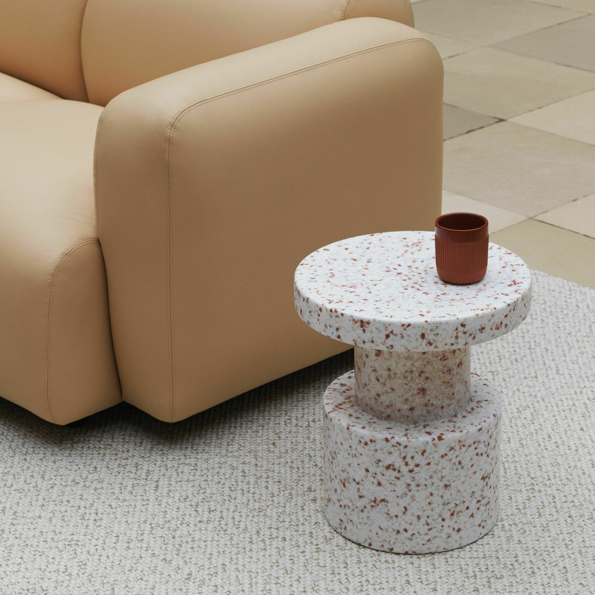 Tabouret blanc pixelisé en matière recyclée Bit blanc - Normann Copenhagen - The Cool Republic