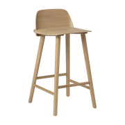 Tabouret de bar 65 cm en chêne naturel Nerd - Muuto - The Cool Republic