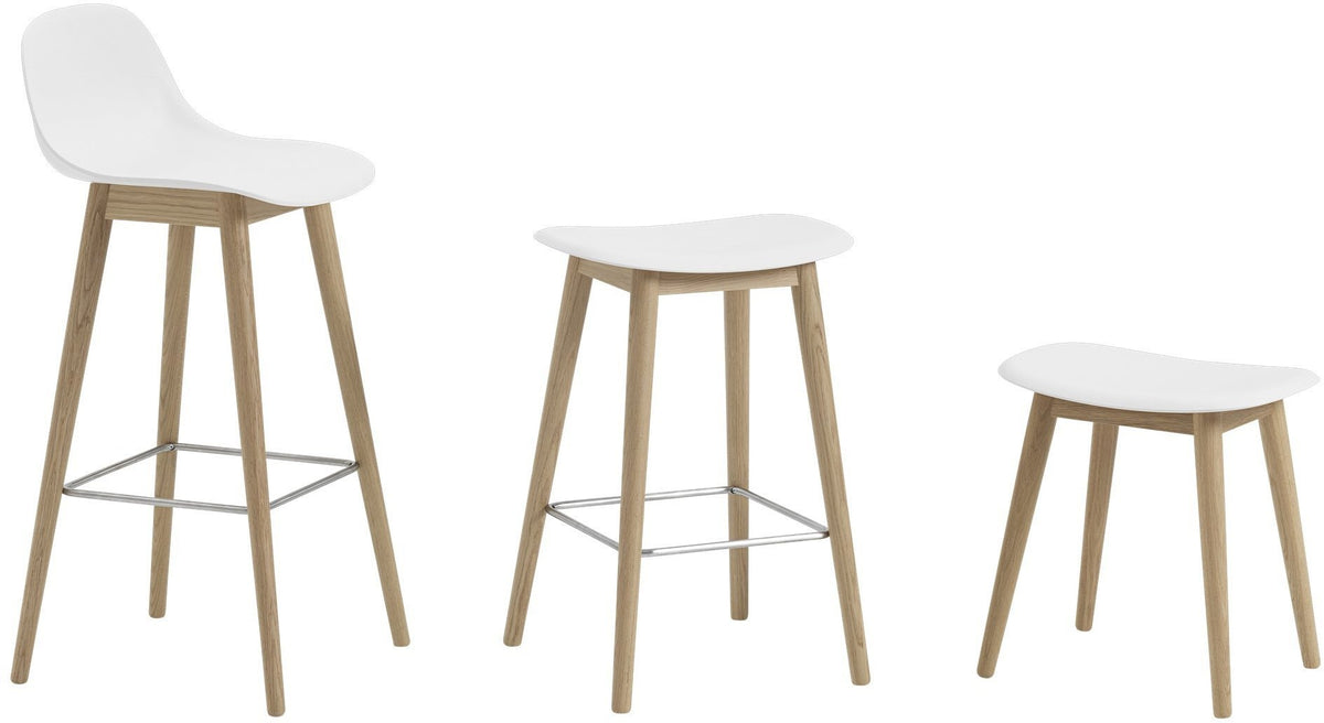 Tabouret de bar 65cm blanc piétement en chêne Fiber - Muuto - The Cool Republic