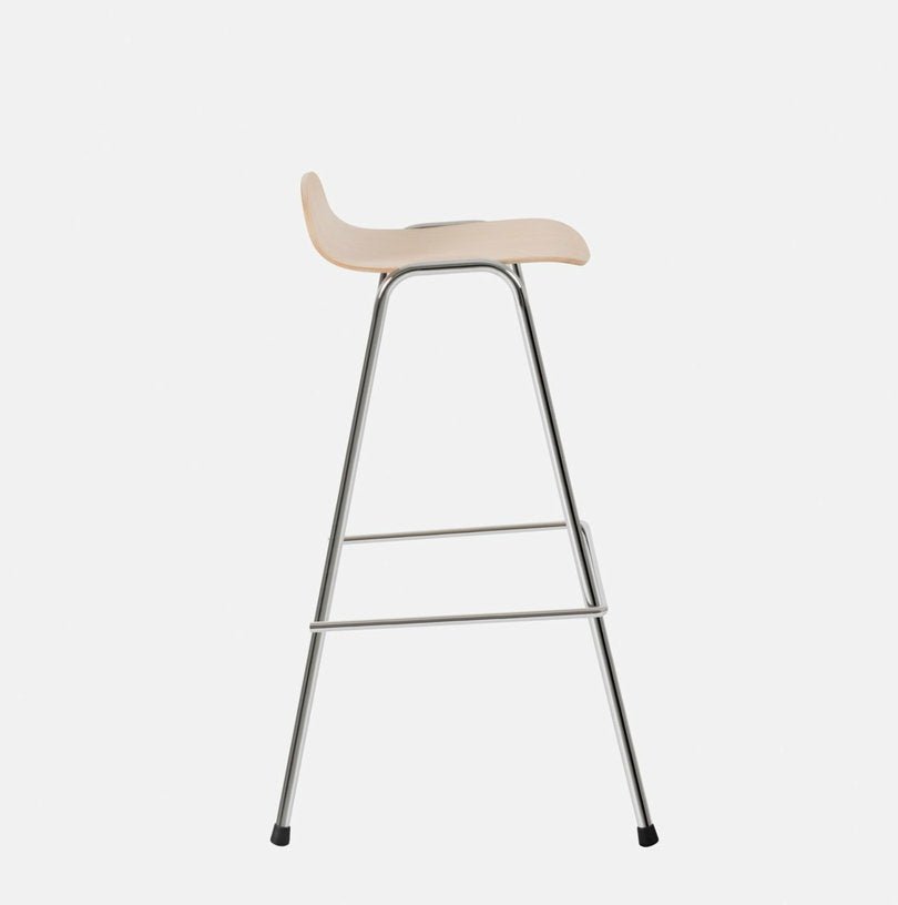 Tabouret de bar 75 cm en bois naturel et cadre argenté Touchwood - Hem - The Cool Republic