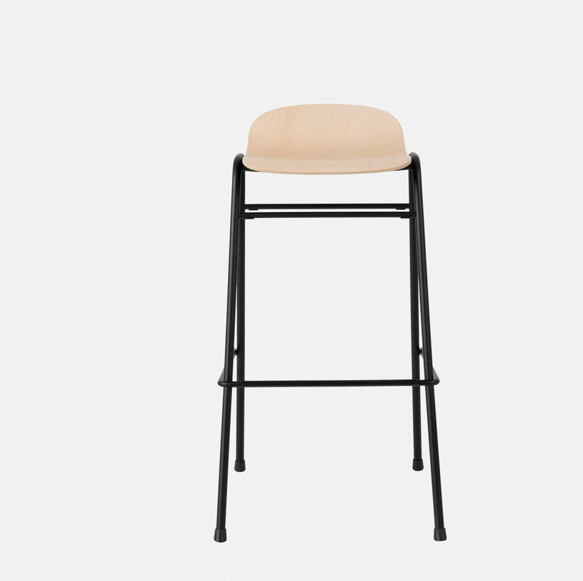 Tabouret de bar 75 cm en bois naturel et cadre noir Touchwood - Hem - The Cool Republic