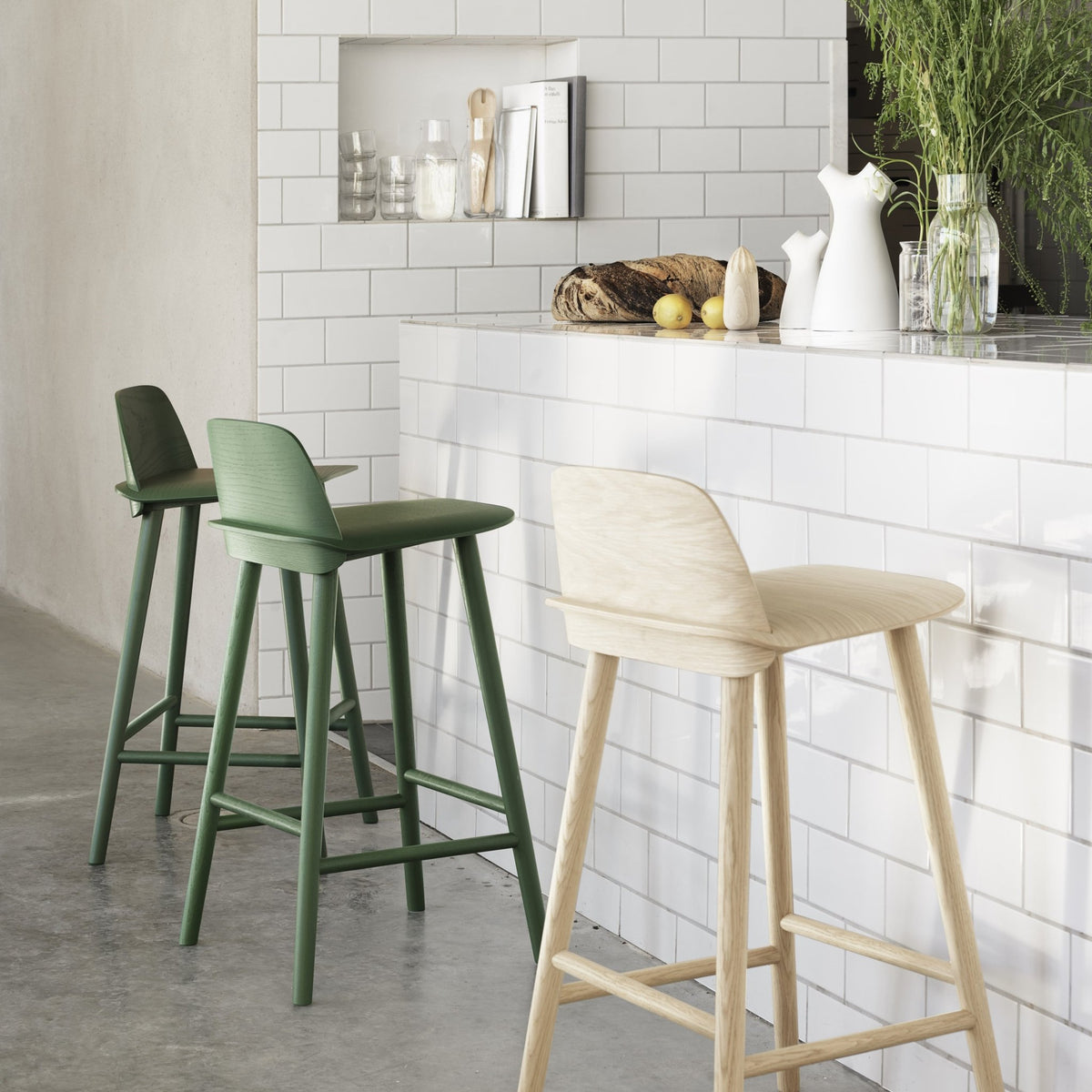 Tabouret de bar 75 cm rose Nerd - Muuto - The Cool Republic