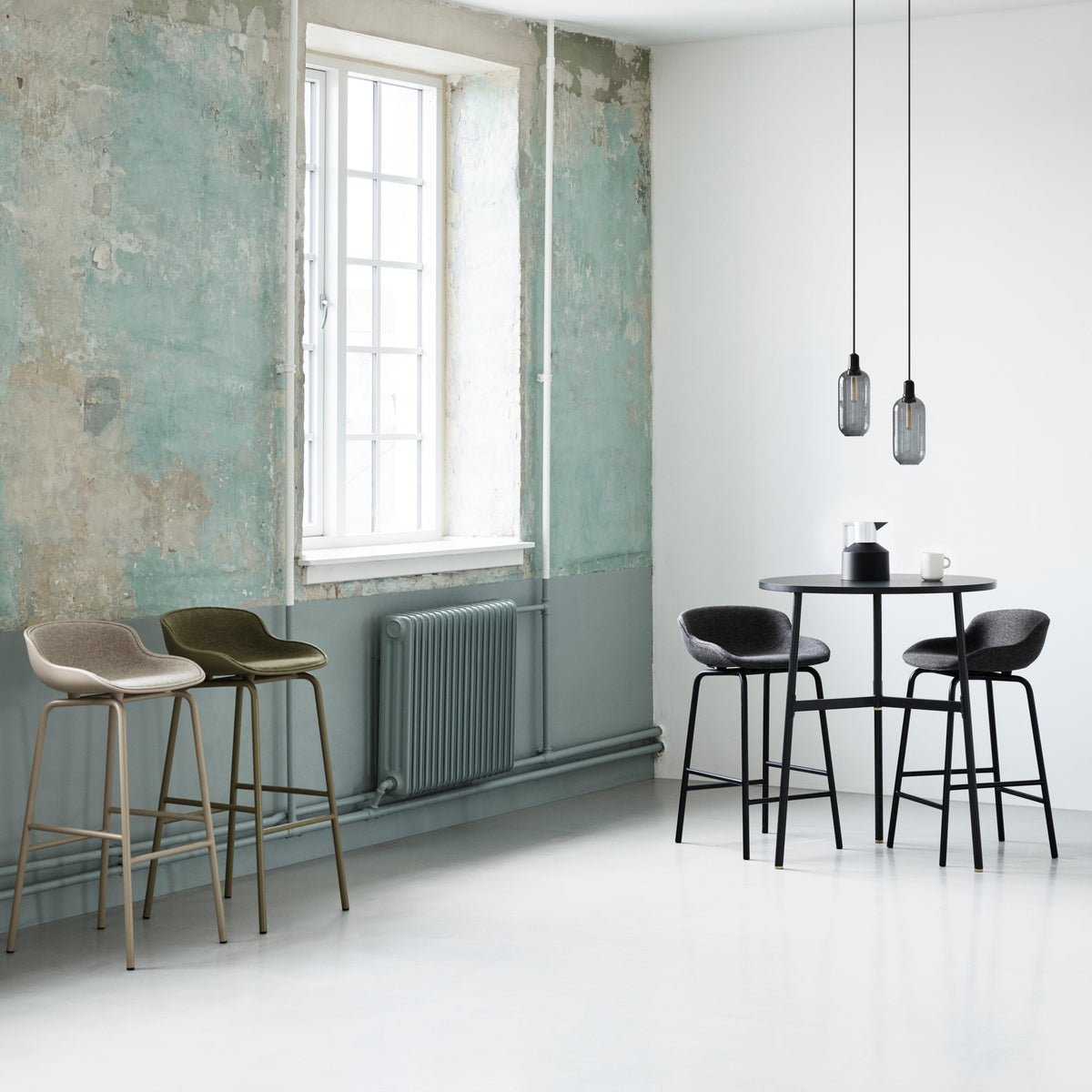 Tabouret de bar en acier et pp gris 65 cm Hyg - Normann Copenhagen - The Cool Republic