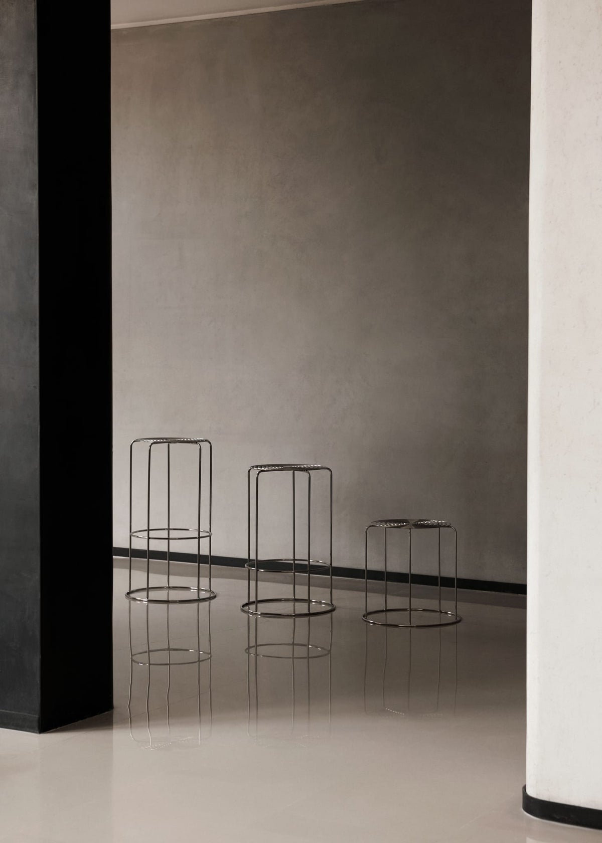 Tabouret de bar en acier poli miroir argenté 44x44x65cm Wire VP15 - &tradition — vue 6