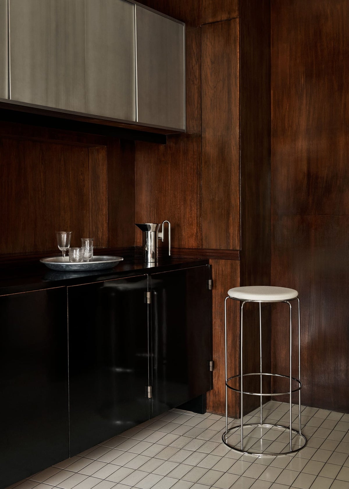 Tabouret de bar en acier poli miroir argenté 44x44x75cm Wire VP16 - &tradition — vue 5