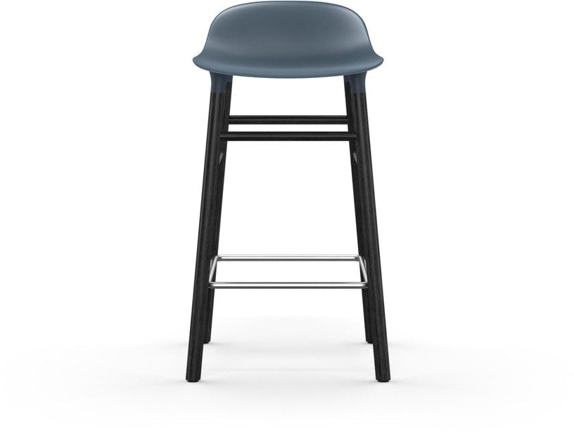 Tabouret de bar en bois noir et pp bleu 65 cm Form - Normann Copenhagen - The Cool Republic
