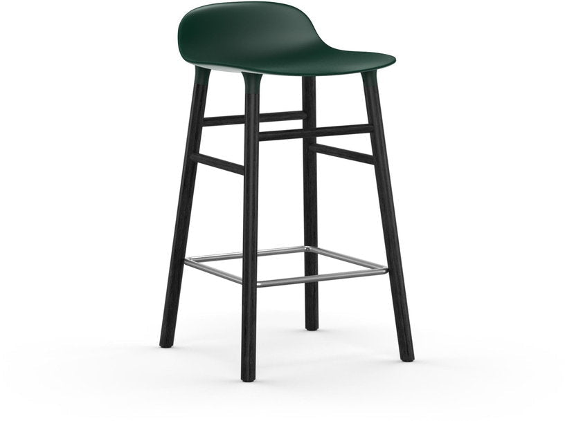 Tabouret de bar en bois noir et pp vert 65 cm Form - Normann Copenhagen - The Cool Republic