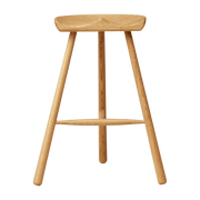 Tabouret de bar en chêne blanc huilé 68 cm Shoemaker - Form & Refine - The Cool Republic
