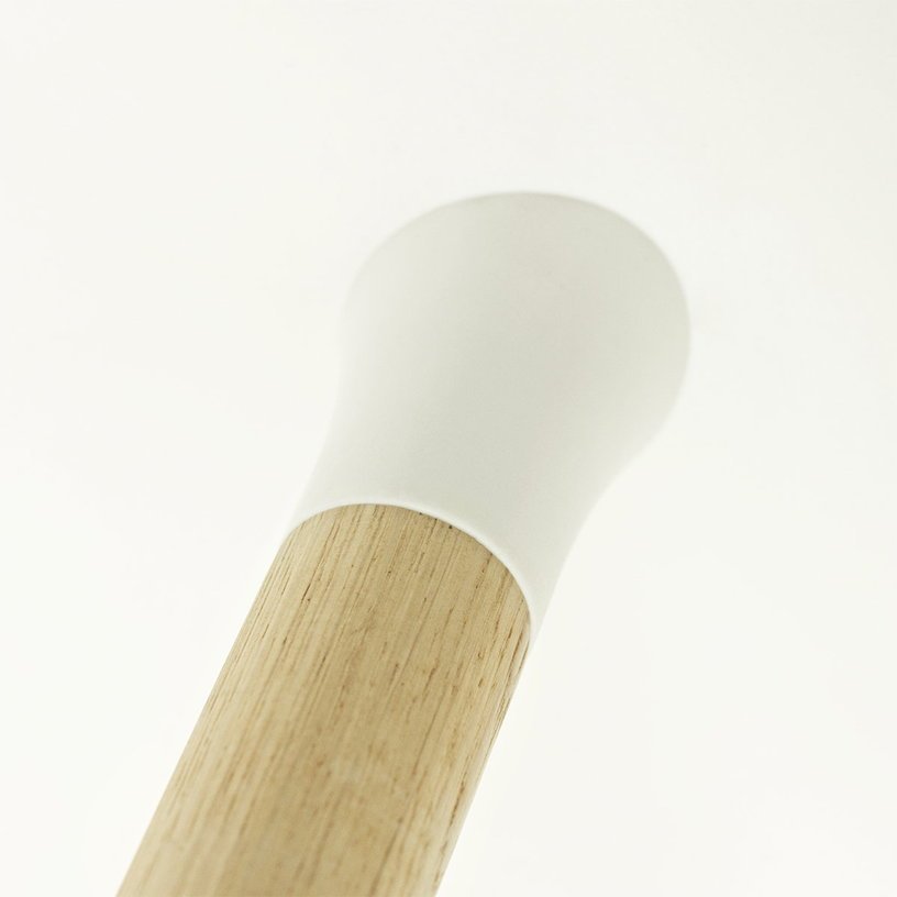 Tabouret de bar en chêne naturel et pp blanc 65 cm Form - Normann Copenhagen - The Cool Republic