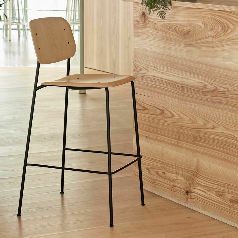 Tabouret de bar en chêne noir et acier High Soft Edge 95 - HAY - The Cool Republic