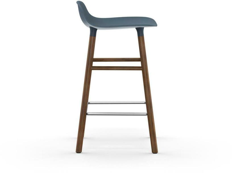 Tabouret de bar en noyer naturel et pp bleu 65 cm Form - Normann Copenhagen - The Cool Republic