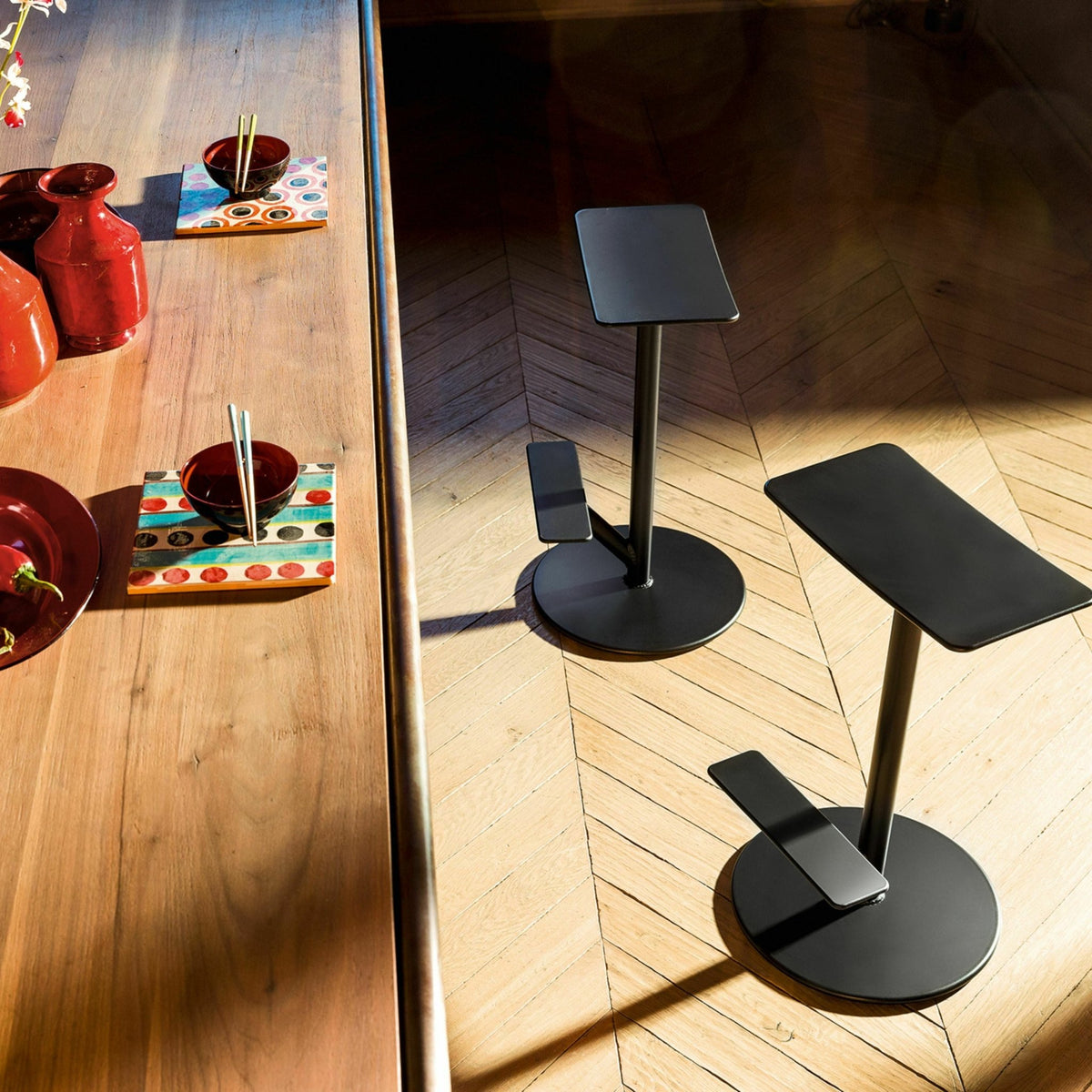 Tabouret en acier mat 76 cm gris Sequoia - Magis - The Cool Republic