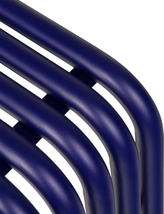 Tabouret en acier myrtille douce Nokk - noo.ma - The Cool Republic