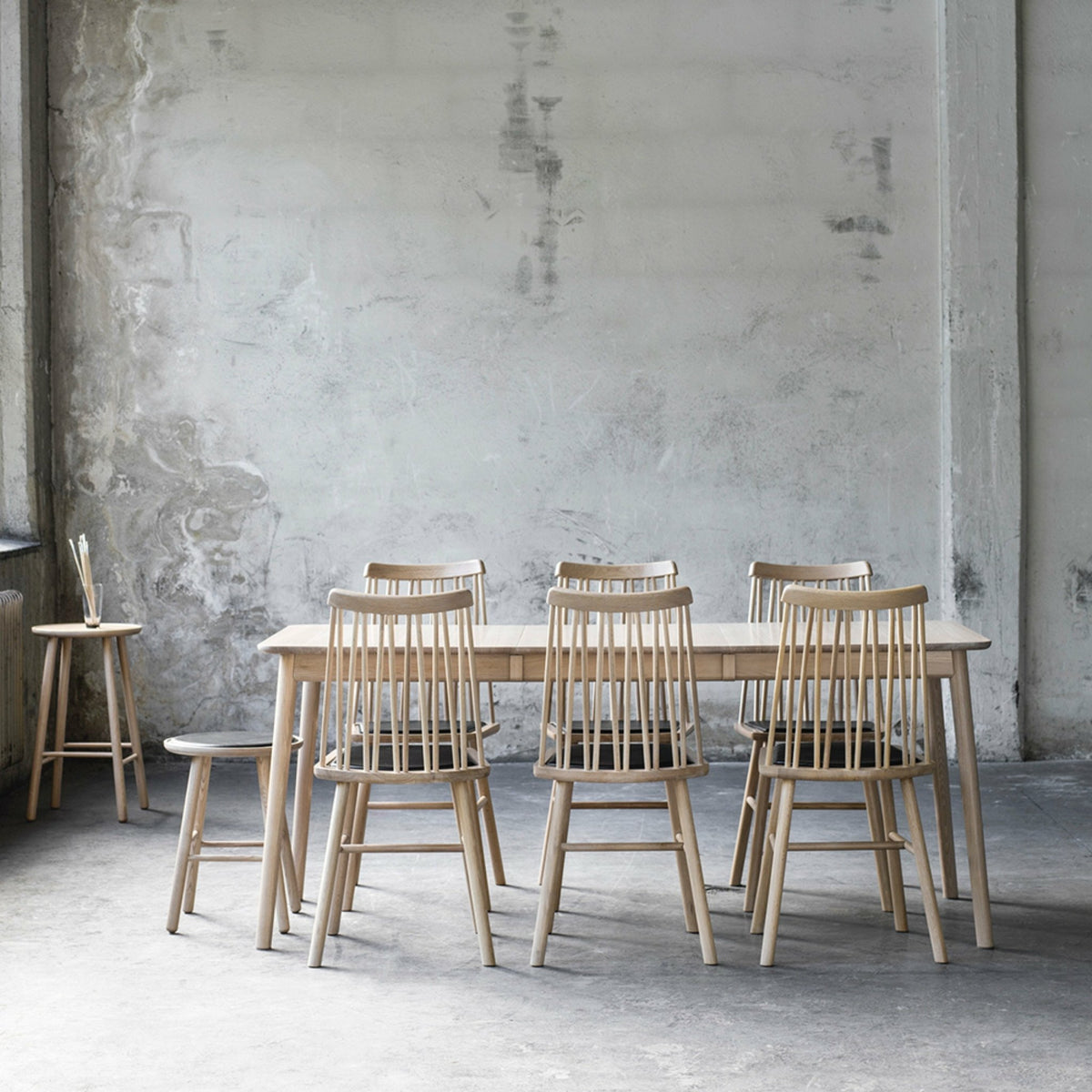 Tabouret en bouleau blanc 47 cm ZigZag - Hans K - The Cool Republic