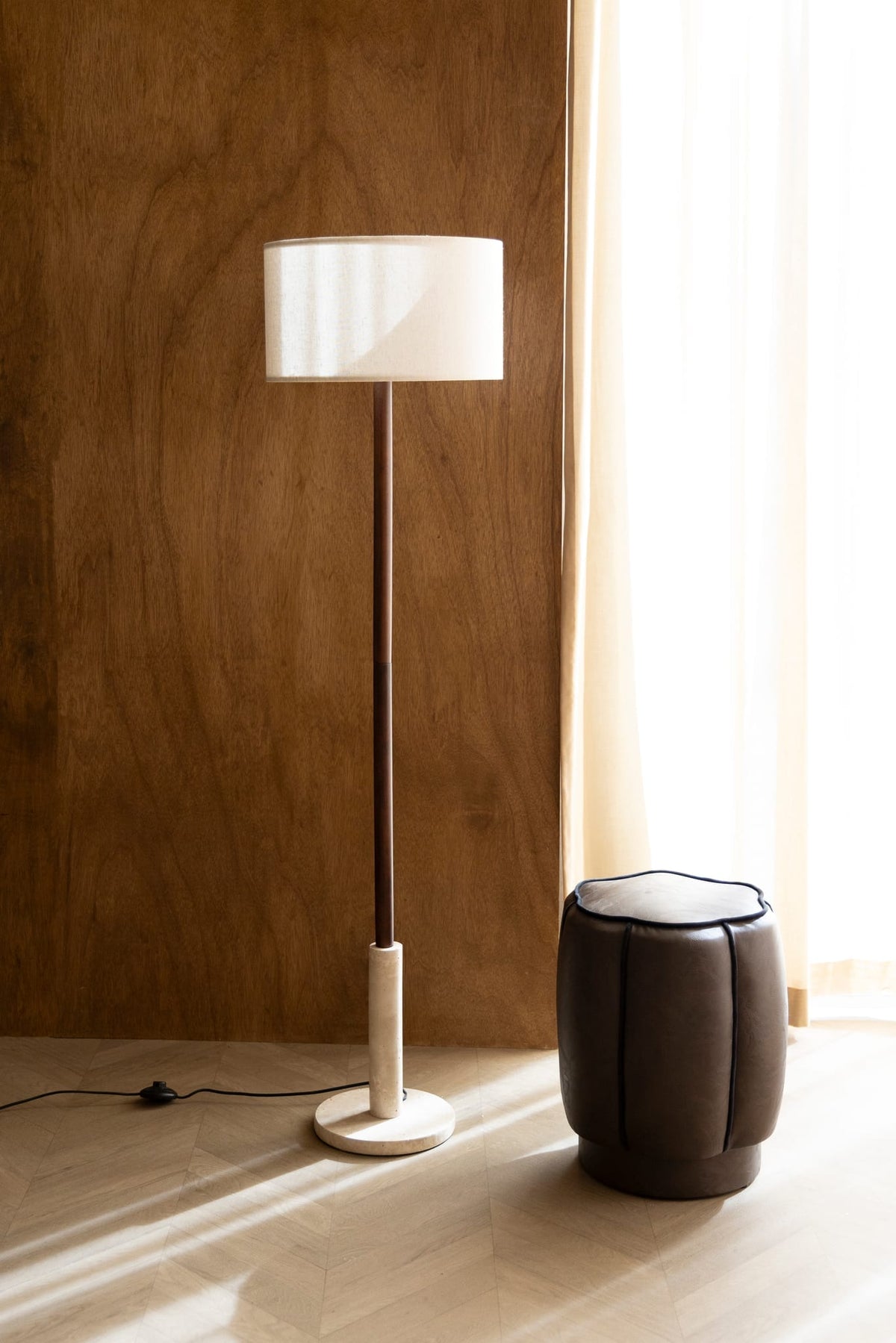 Tabouret en cuir marron foncé 40x46cm Donna - Dutchbone — vue 2