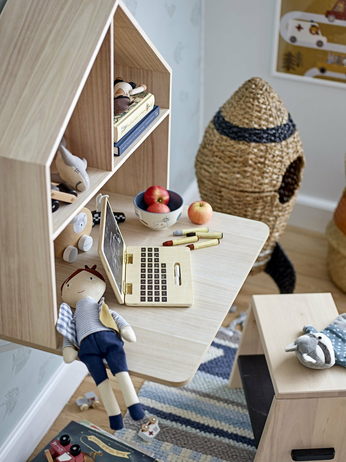 Tabouret en hêtre Jela - Bloomingville mini - The Cool Republic