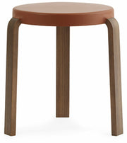 Tabouret en noyer marron TAP Caramel - Normann Copenhagen - The Cool Republic