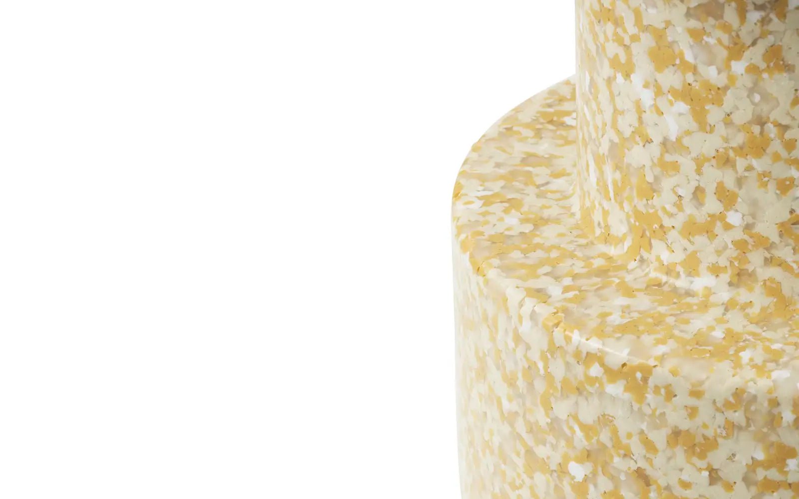Tabouret en polyéthylène recyclé moutarde Bit Stool - Normann Copenhagen - The Cool Republic